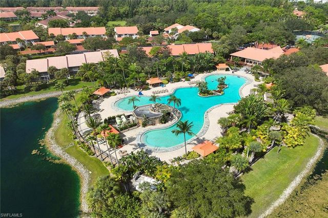 2405 Hidden Lake DR 4705, Naples, FL 34112