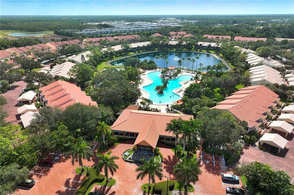 2405 Hidden Lake DR 4705, Naples, FL 34112