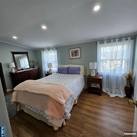 136 Isabelle Street, Metuchen, NJ 08840