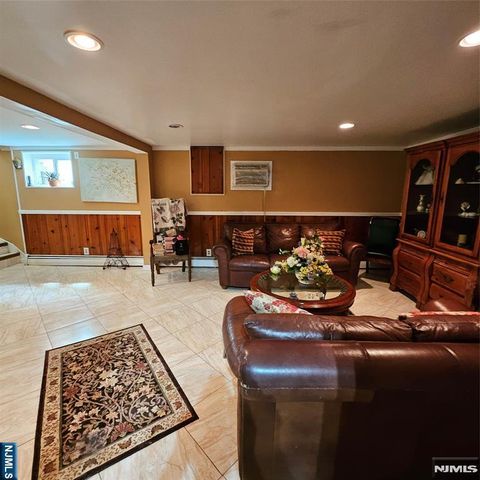 136 Isabelle Street, Metuchen, NJ 08840