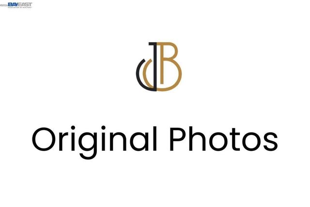 2 Knoll Ct, Hercules, CA 94547