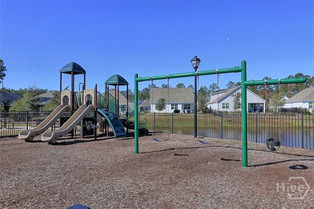 122 Charles Lane, Pooler, GA 31322