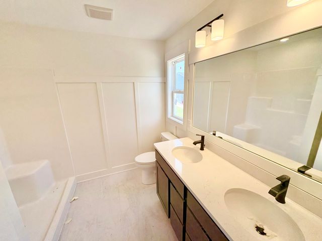 5949 Braemoor Court Se, Caledonia Twp, MI 49316