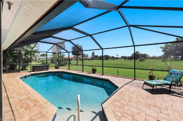 3718 SE 8th AVE, Cape Coral, FL 33904