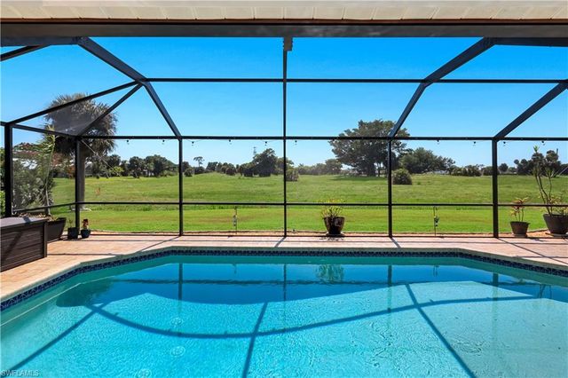 3718 SE 8th AVE, Cape Coral, FL 33904
