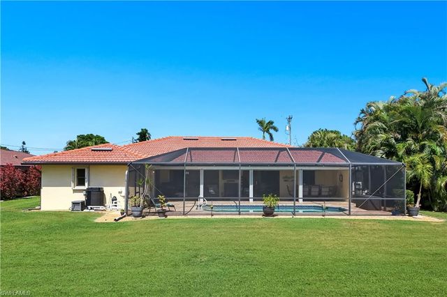 3718 SE 8th AVE, Cape Coral, FL 33904