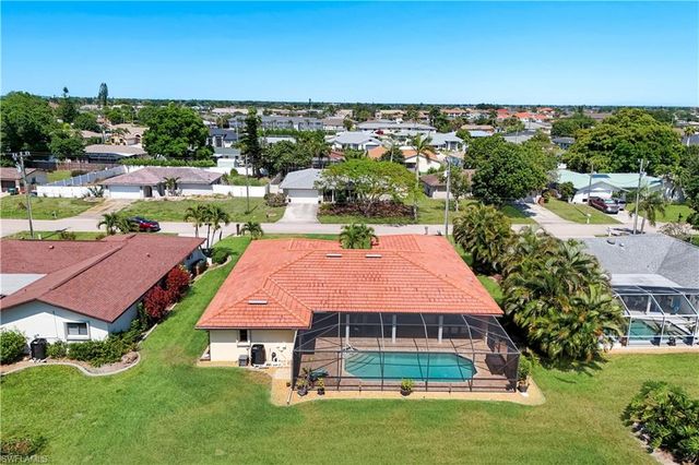 3718 SE 8th AVE, Cape Coral, FL 33904