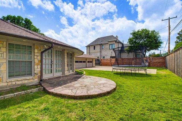 4707 Willow, Dallas, TX 75244