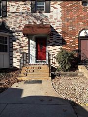 10185 W 96th Terrace, Overland Park, KS 66212