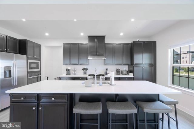 8106 IRON HILL CT, Brandywine, MD 20613