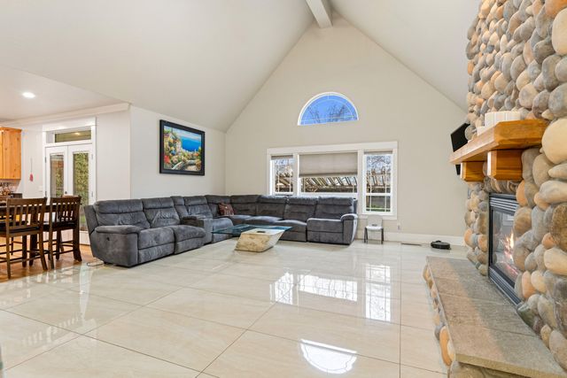 1653 Kentucky Court, Central Point, OR 97502