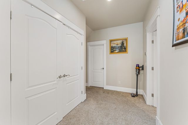 1653 Kentucky Court, Central Point, OR 97502