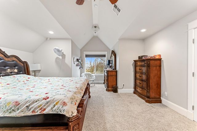 1653 Kentucky Court, Central Point, OR 97502