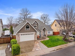 1653 Kentucky Court, Central Point, OR 97502