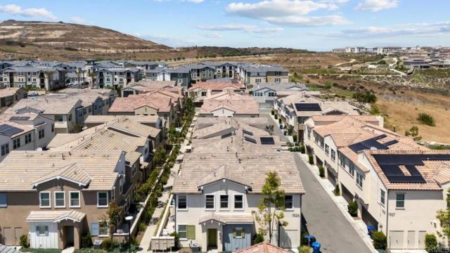 1926 Corte Agata 140, Chula Vista, CA 91913