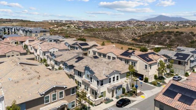 1926 Corte Agata 140, Chula Vista, CA 91913