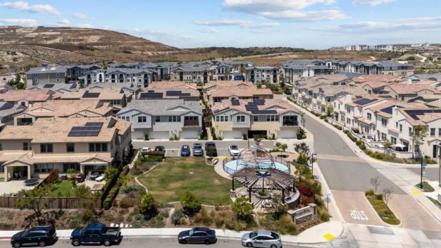 1926 Corte Agata 140, Chula Vista, CA 91913