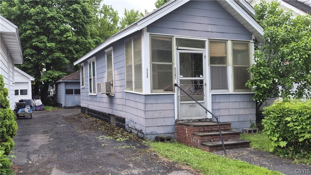 111 Kincaid Avenue, Syracuse, NY 13204