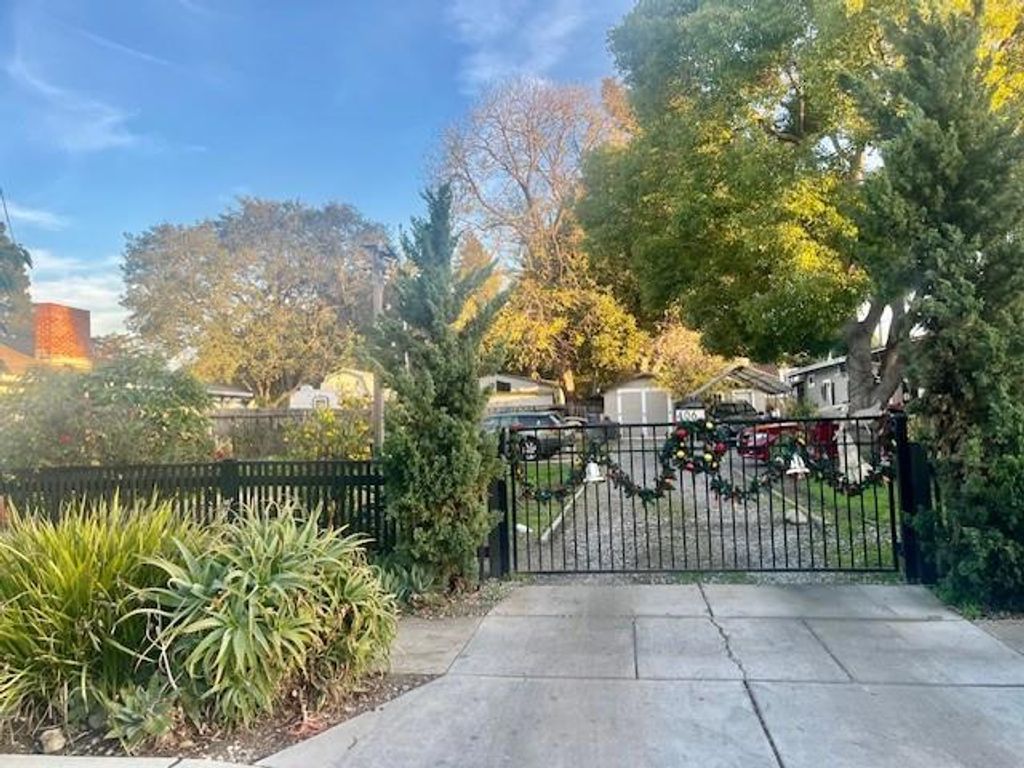 406 7th Avenue, Menlo Park, CA 94025