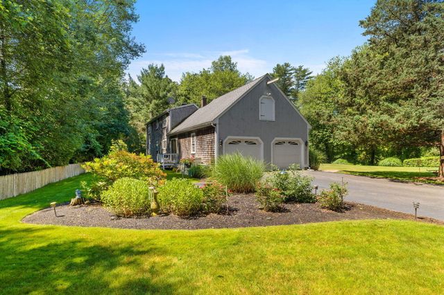 25 Indian Pond Road, Kingston, MA 02364
