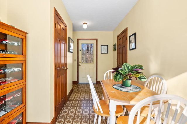 25 Indian Pond Road, Kingston, MA 02364