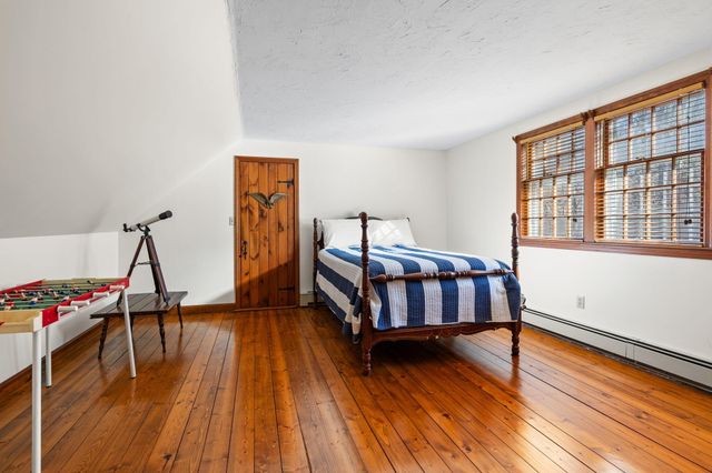 25 Indian Pond Road, Kingston, MA 02364