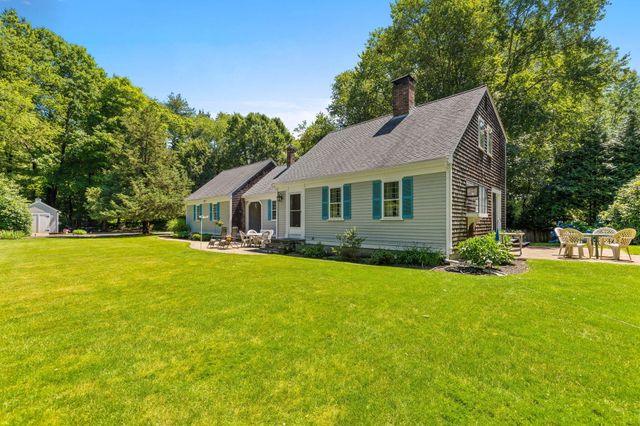 25 Indian Pond Road, Kingston, MA 02364