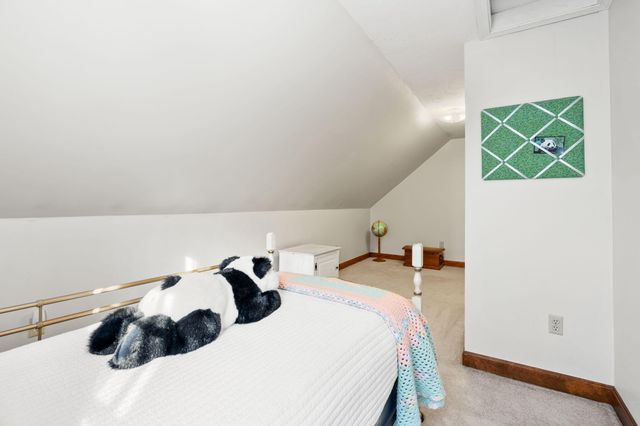25 Indian Pond Road, Kingston, MA 02364