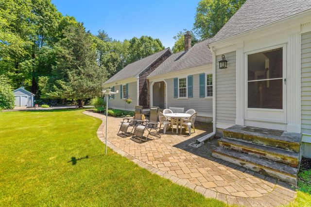 25 Indian Pond Road, Kingston, MA 02364
