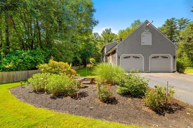 25 Indian Pond Road, Kingston, MA 02364