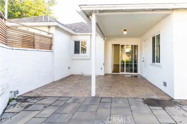 412 S Kenneth Road, Burbank, CA 91501