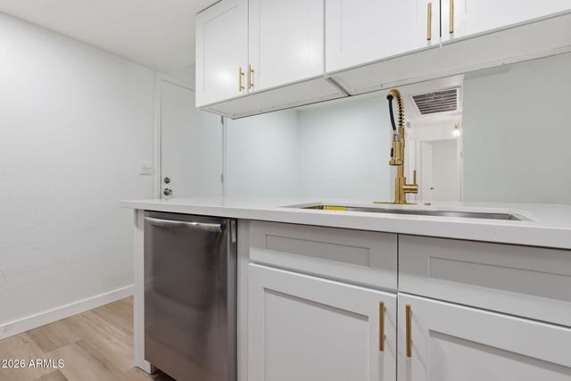 8888 N 47TH Avenue 153, Glendale, AZ 85302