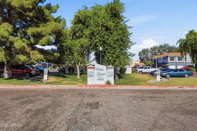 8888 N 47TH Avenue 153, Glendale, AZ 85302