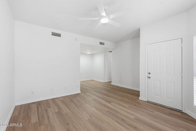 8888 N 47TH Avenue 153, Glendale, AZ 85302