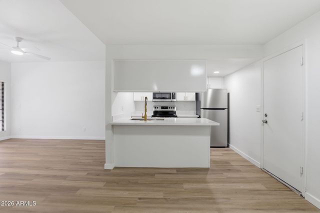 8888 N 47TH Avenue 153, Glendale, AZ 85302