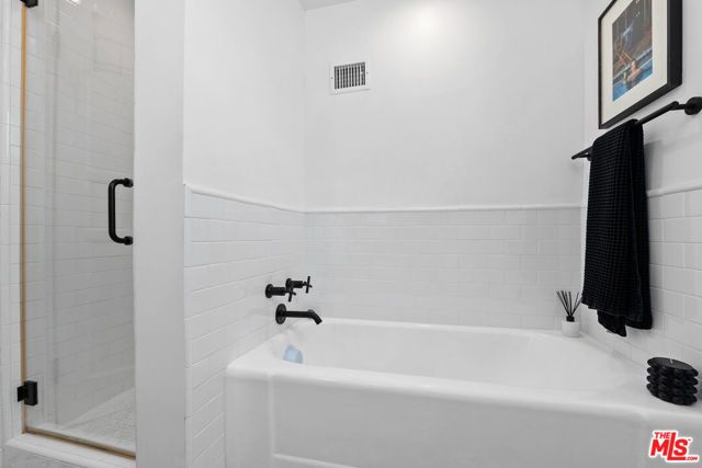 1270 N Hayworth Avenue, West Hollywood, CA 90046