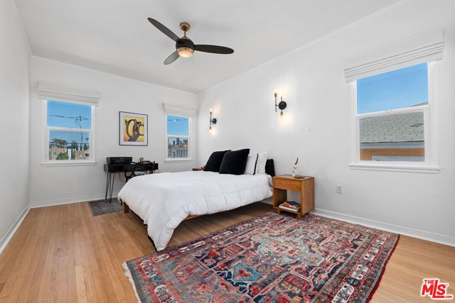 1270 N Hayworth Avenue, West Hollywood, CA 90046