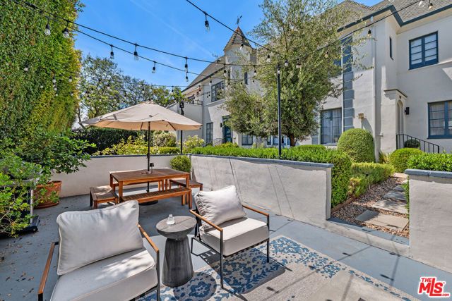 1270 N Hayworth Avenue, West Hollywood, CA 90046