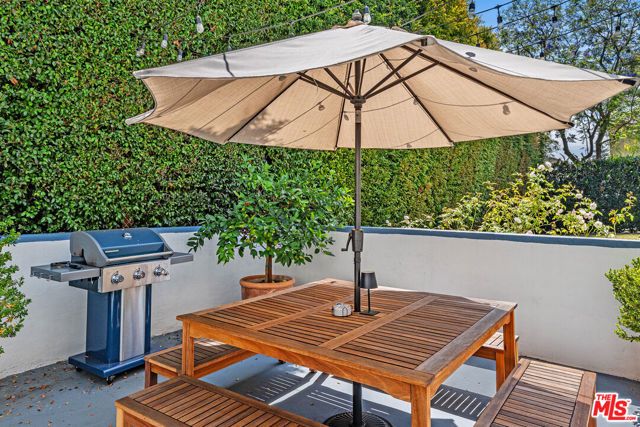1270 N Hayworth Avenue, West Hollywood, CA 90046