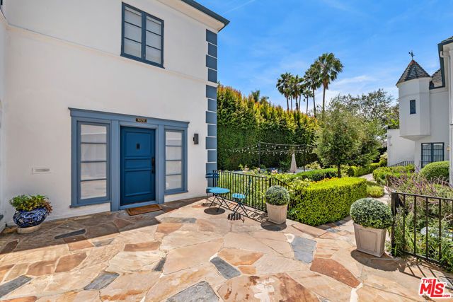 1270 N Hayworth Avenue, West Hollywood, CA 90046