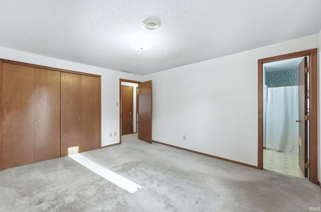 6711 Sullivans Court, Fort Wayne, IN 46835
