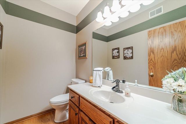 5903 Bryant Lane, Inver Grove Heights, MN 55076