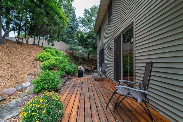 5903 Bryant Lane, Inver Grove Heights, MN 55076