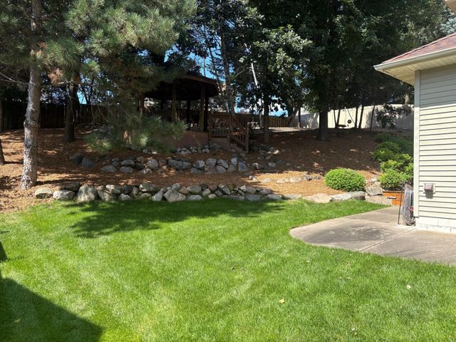 5903 Bryant Lane, Inver Grove Heights, MN 55076