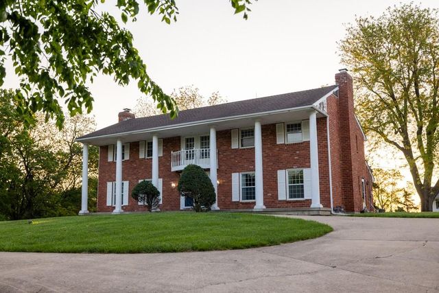 6701 Rickey Road, Kansas City, MO 64133