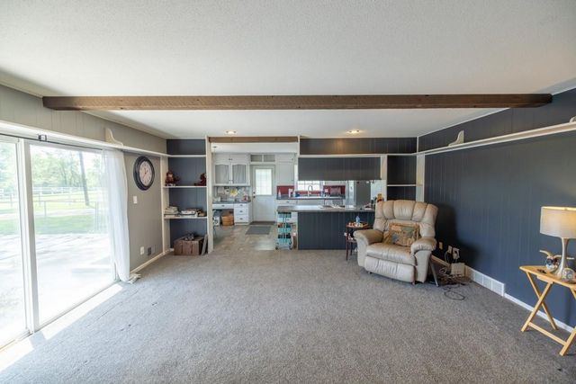 6701 Rickey Road, Kansas City, MO 64133