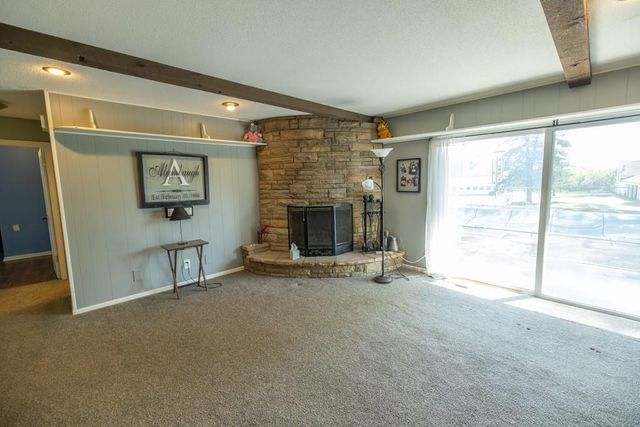 6701 Rickey Road, Kansas City, MO 64133