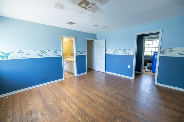 6701 Rickey Road, Kansas City, MO 64133