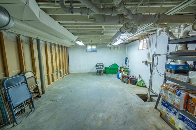 6701 Rickey Road, Kansas City, MO 64133