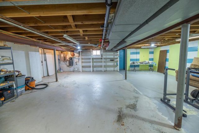 6701 Rickey Road, Kansas City, MO 64133